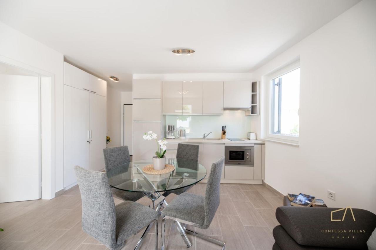 מאלינסקה Apartments Iskra מראה חיצוני תמונה