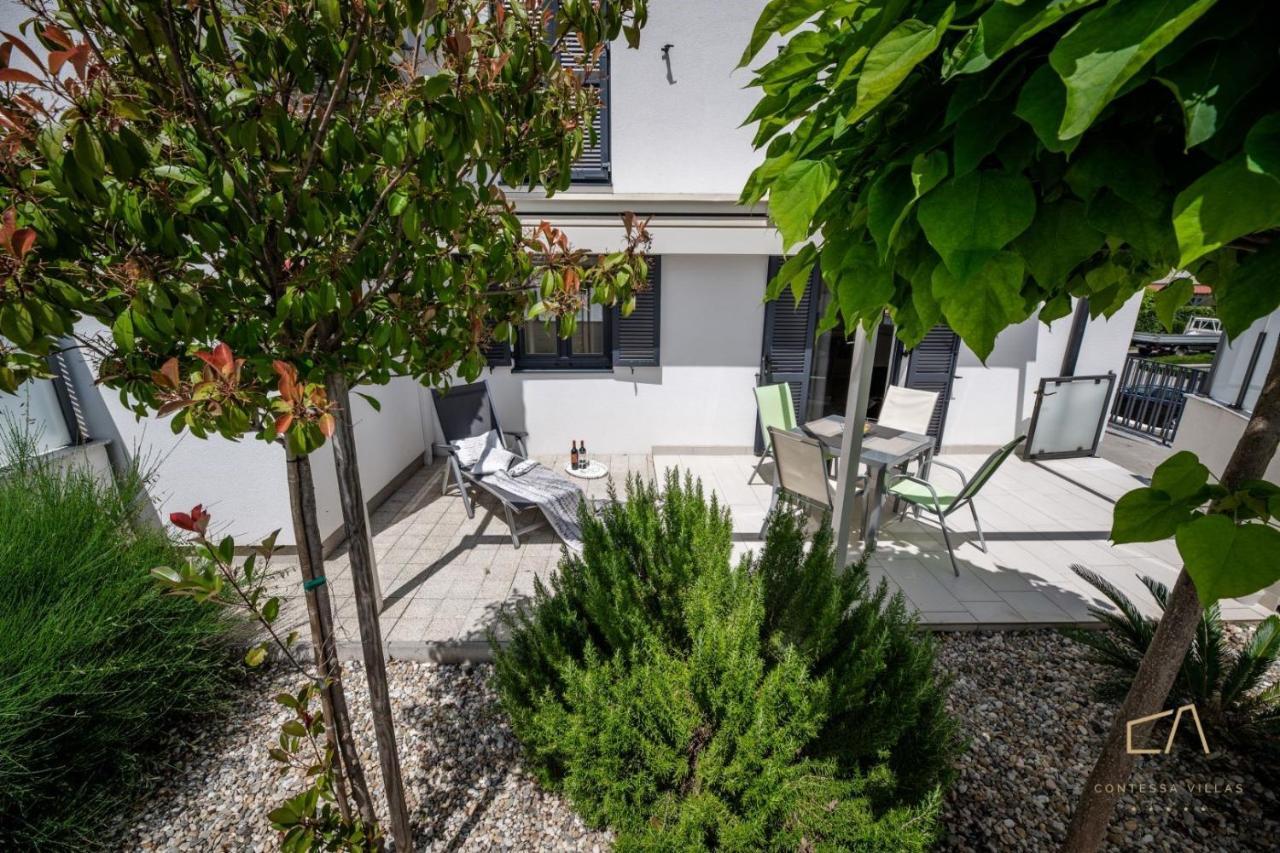 מאלינסקה Apartments Iskra מראה חיצוני תמונה